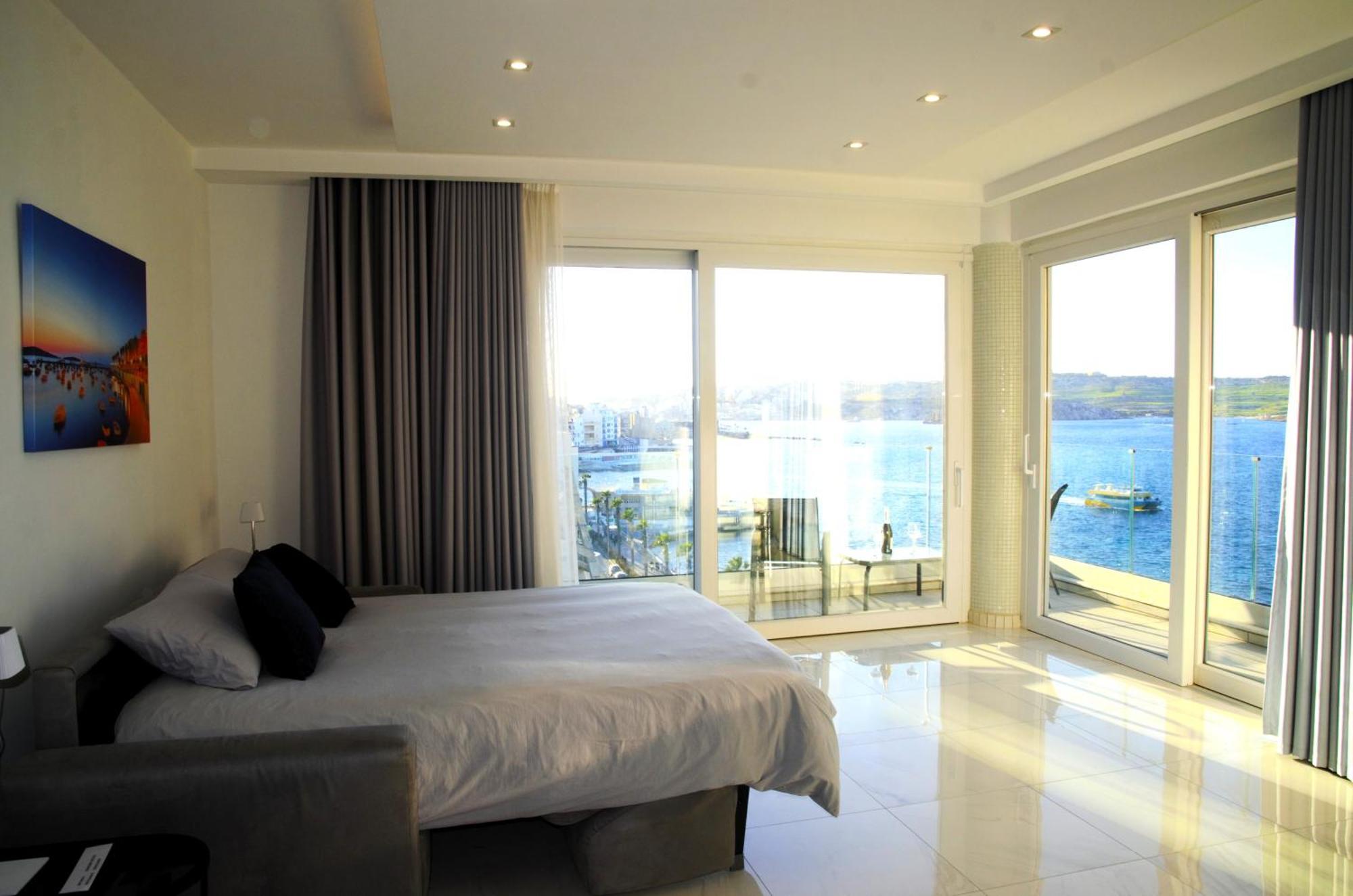 New Seafront Apartment - Spectacular Views St. Paul's Bay Exteriér fotografie