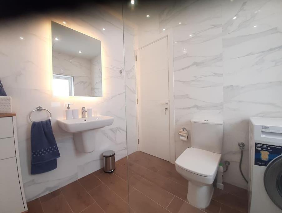 New Seafront Apartment - Spectacular Views St. Paul's Bay Exteriér fotografie