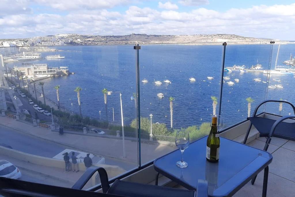 New Seafront Apartment - Spectacular Views St. Paul's Bay Exteriér fotografie